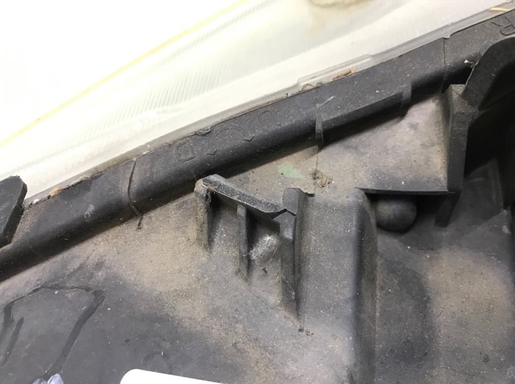 Фара левая бу для Honda Civic 8 2.2 CTDi,  2009 г.