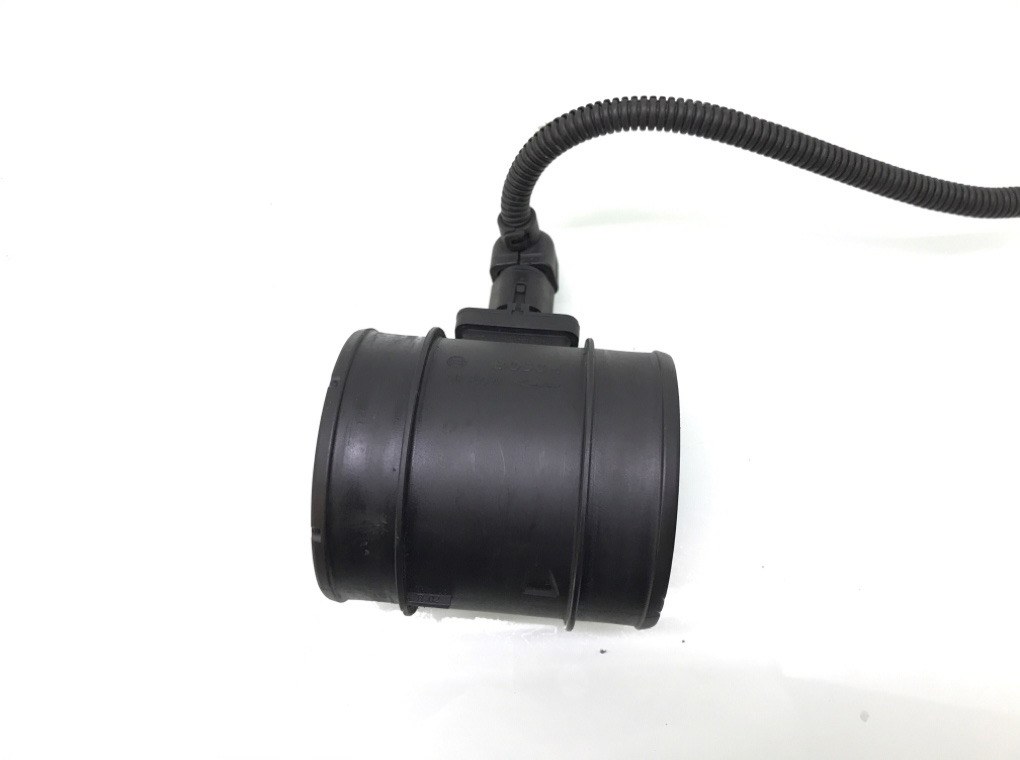 Расходомер воздуха бу для Opel Insignia 1 2.0 CDTi, 2010 г. Расходомер воздуха бу для Opel Insignia 1 2.0 CDTi, 2010 г.