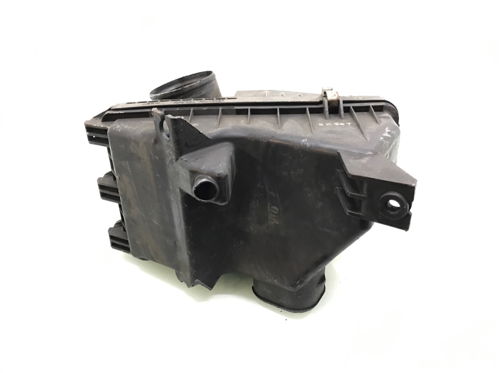 Корпус воздушного фильтра бу для Honda Civic 8 2.2 CTDi, 2009 г. Корпус воздушного фильтра бу для Honda Civic 8 2.2 CTDi, 2009 г.