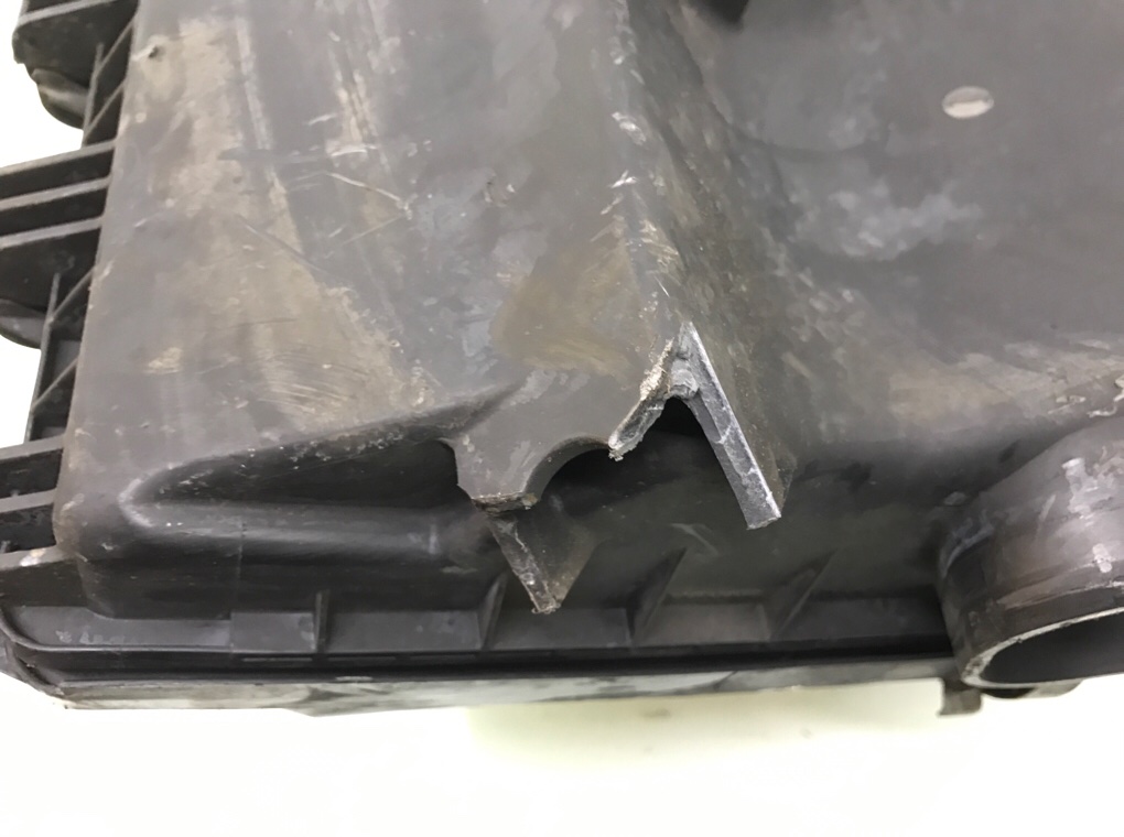 Корпус воздушного фильтра бу для Honda Civic 8 2.2 CTDi, 2009 г. Корпус воздушного фильтра бу для Honda Civic 8 2.2 CTDi, 2009 г.