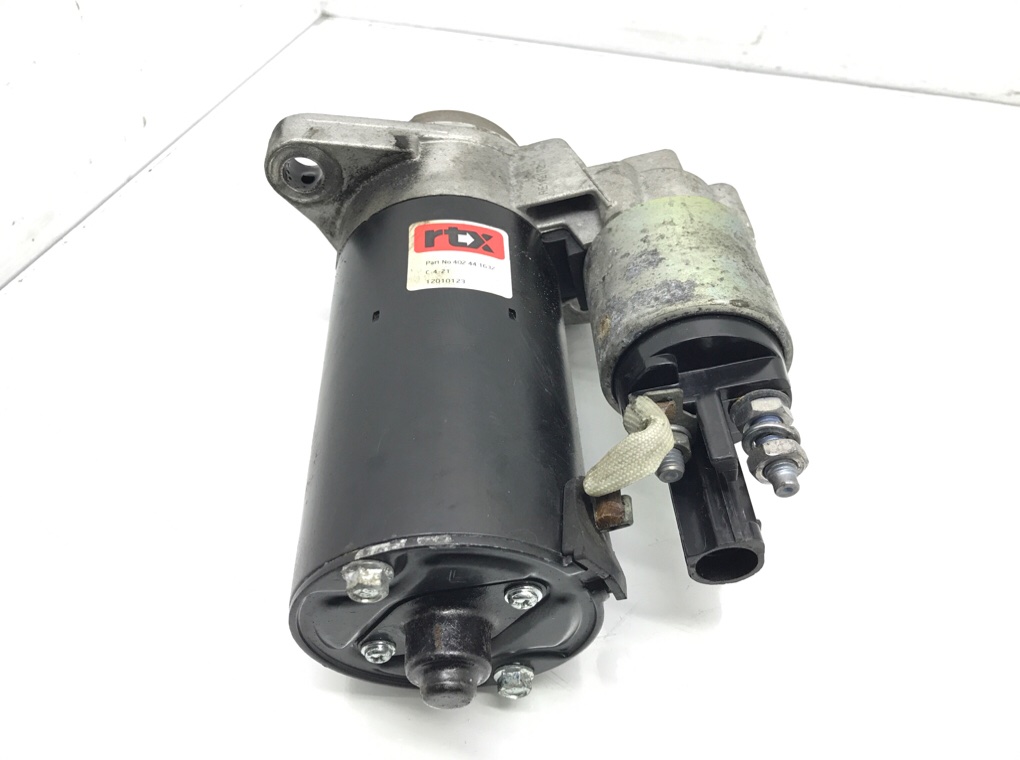 Стартер бу для Volkswagen Golf 5 2.0 SDi,  2005 г.