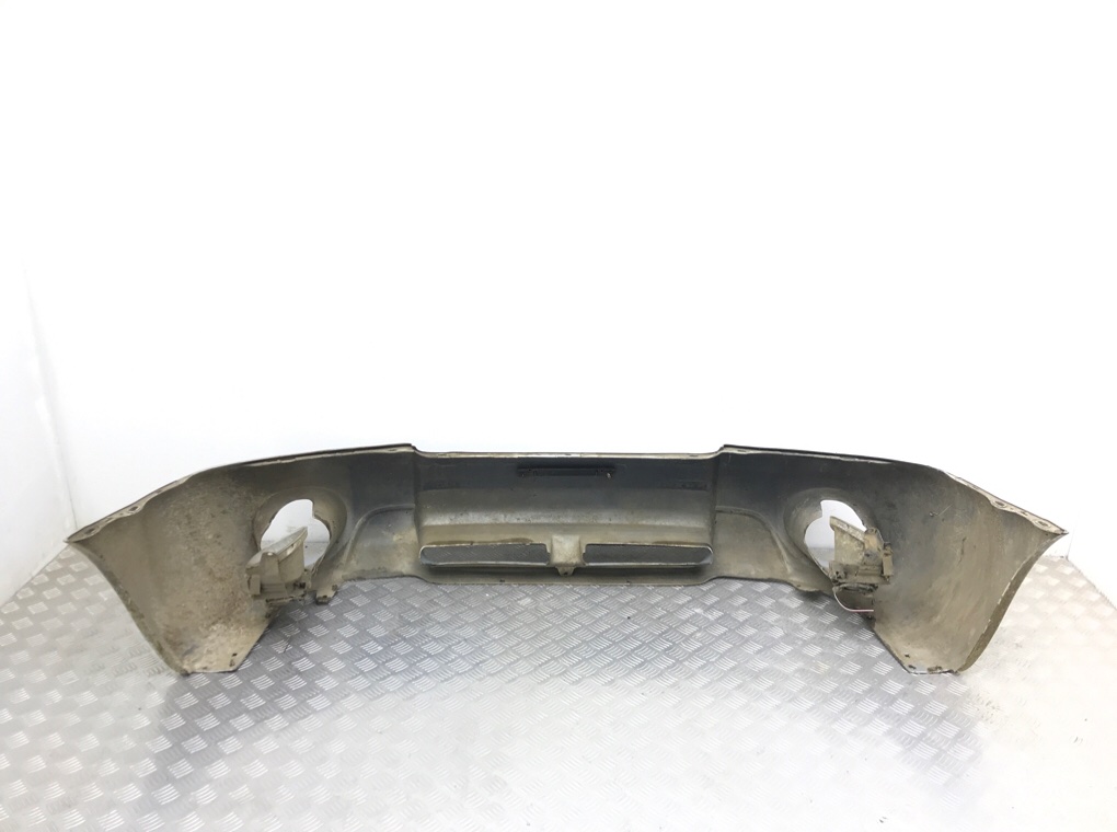 Бампер передний бу для Subaru Forester 2 2.0 i,  2004 г.