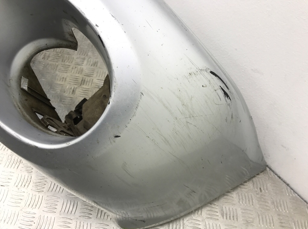 Бампер передний бу для Subaru Forester 2 2.0 i,  2004 г.