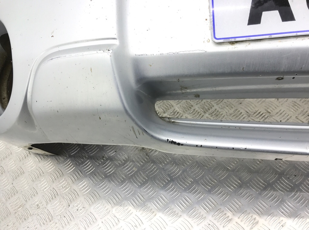 Бампер передний бу для Subaru Forester 2 2.0 i,  2004 г.