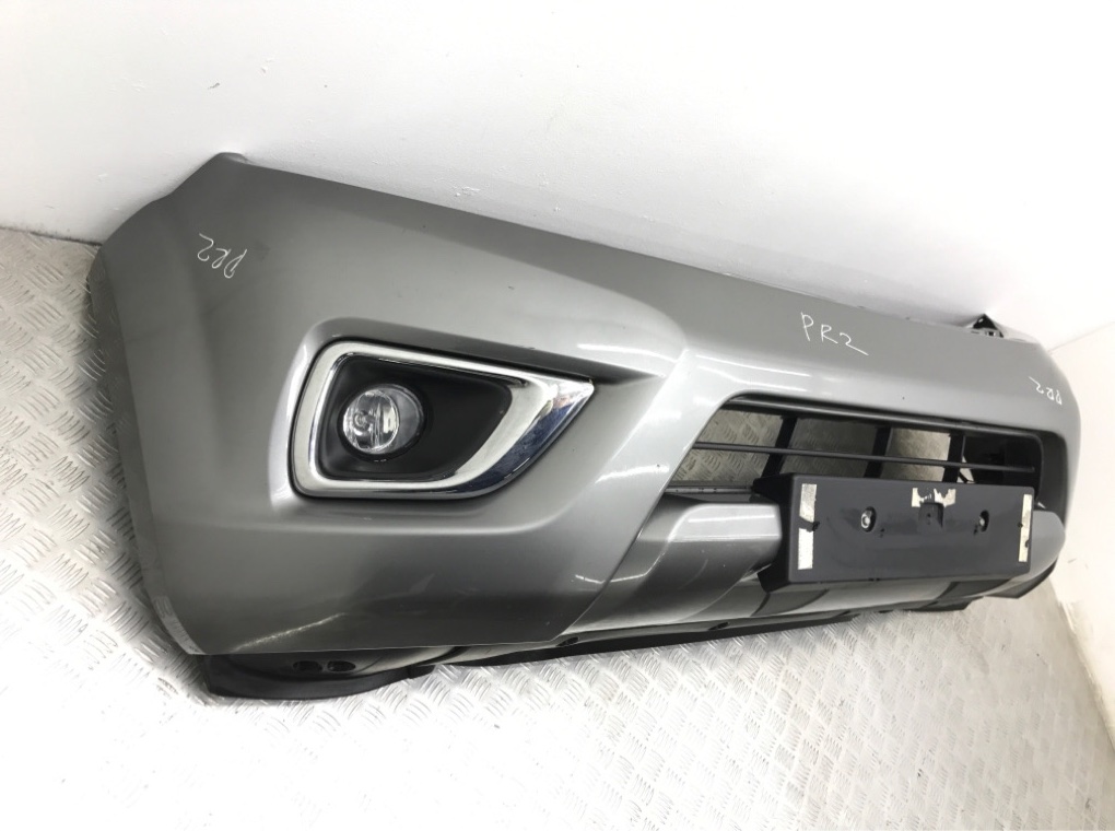 Бампер передний бу для Nissan Navara 3 2.3 DCI,  2021 г.
