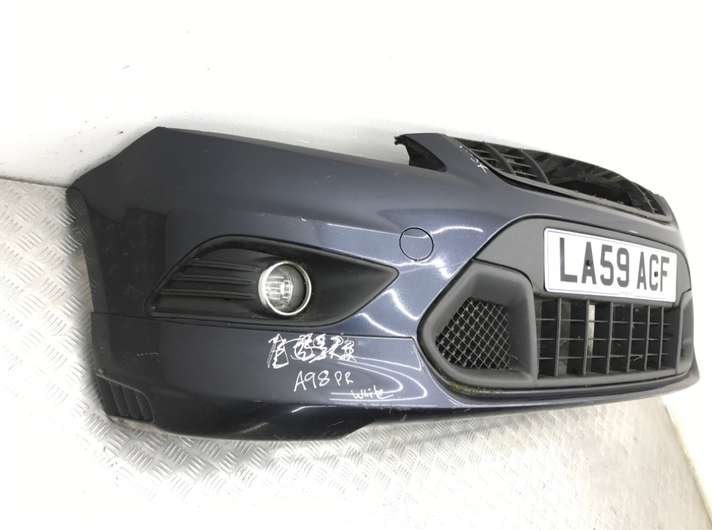 Бампер передний бу для Ford Focus 2 1.8 i, 2009 г. Бампер передний бу для Ford Focus 2 1.8 i, 2009 г.