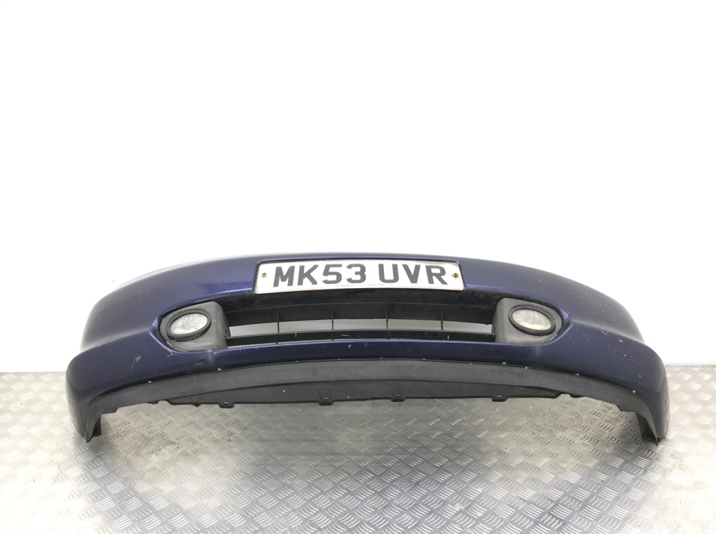 Бампер передний бу для Honda Civic 7 1.6 i,  2003 г.