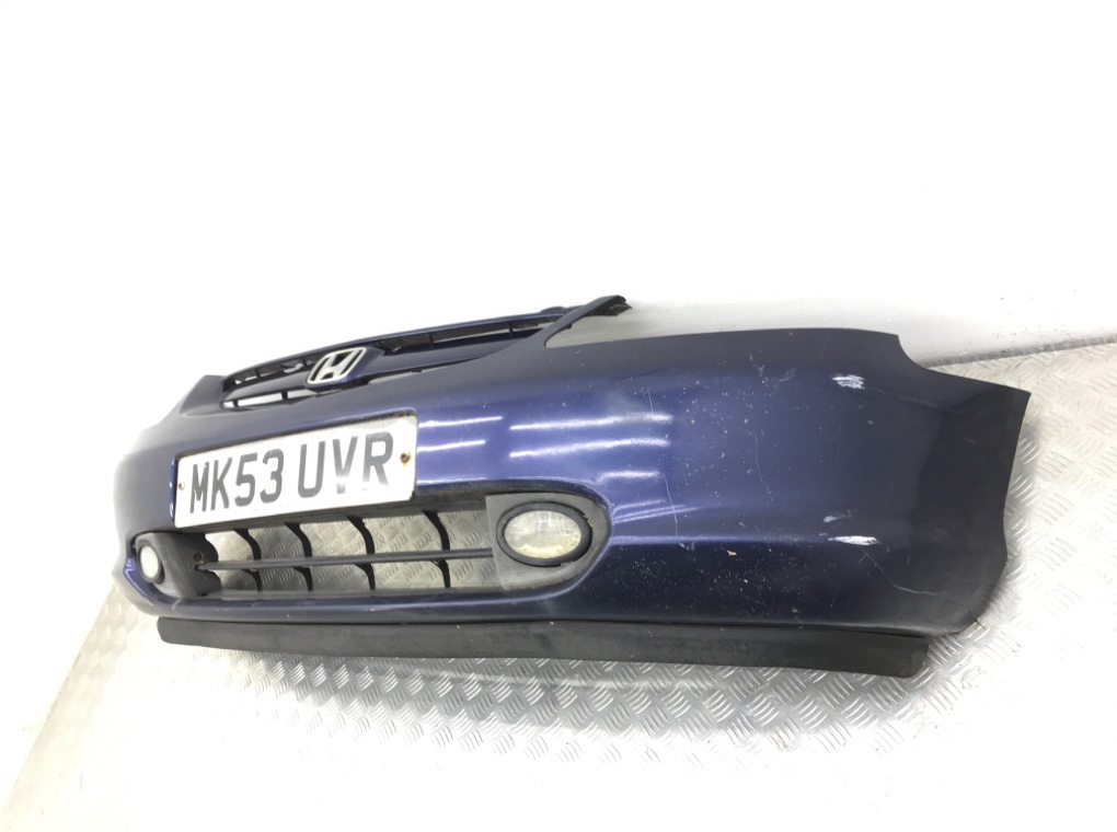 Бампер передний бу для Honda Civic 7 1.6 i,  2003 г.