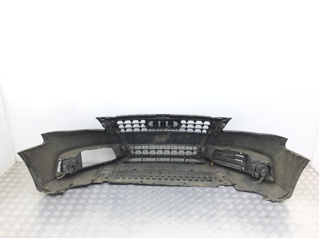 Бампер передний бу для Audi A4 B8 2.0 TDi,  2009 г.