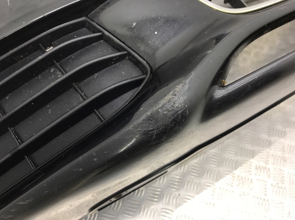 Бампер передний бу для Audi A4 B8 2.0 TDi,  2009 г.