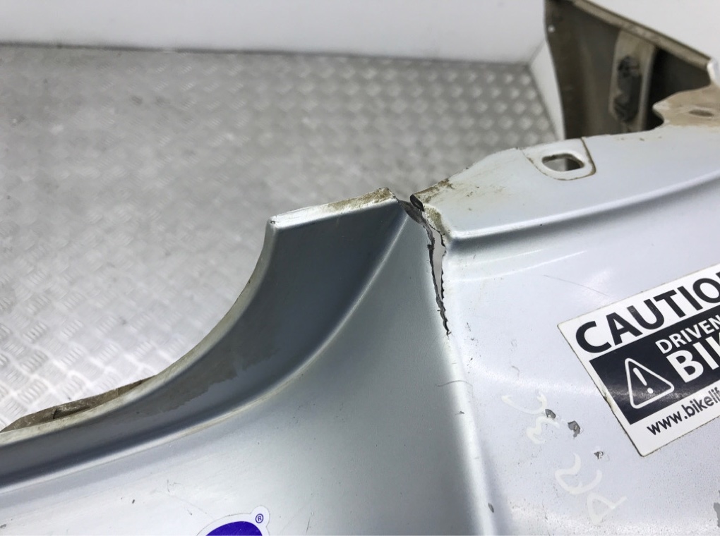 Бампер задний бу для Subaru Forester 2 2.0 i,  2004 г.