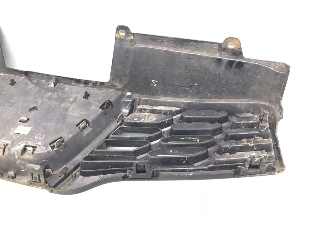 Решетка радиатора бу для Nissan Qashqai+2 1 1.5 DCi,  2011 г.