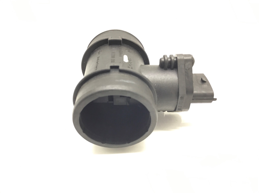 Расходомер воздуха бу для Opel Corsa C 1.2 i,  2004 г.