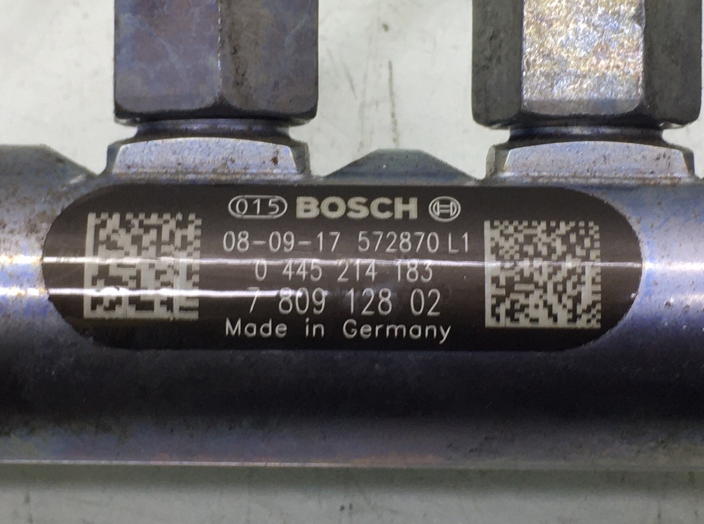 Топливная рампа бу для BMW X3 E83 2.0 TD, 2009 г. Топливная рампа бу для BMW X3 E83 2.0 TD, 2009 г.