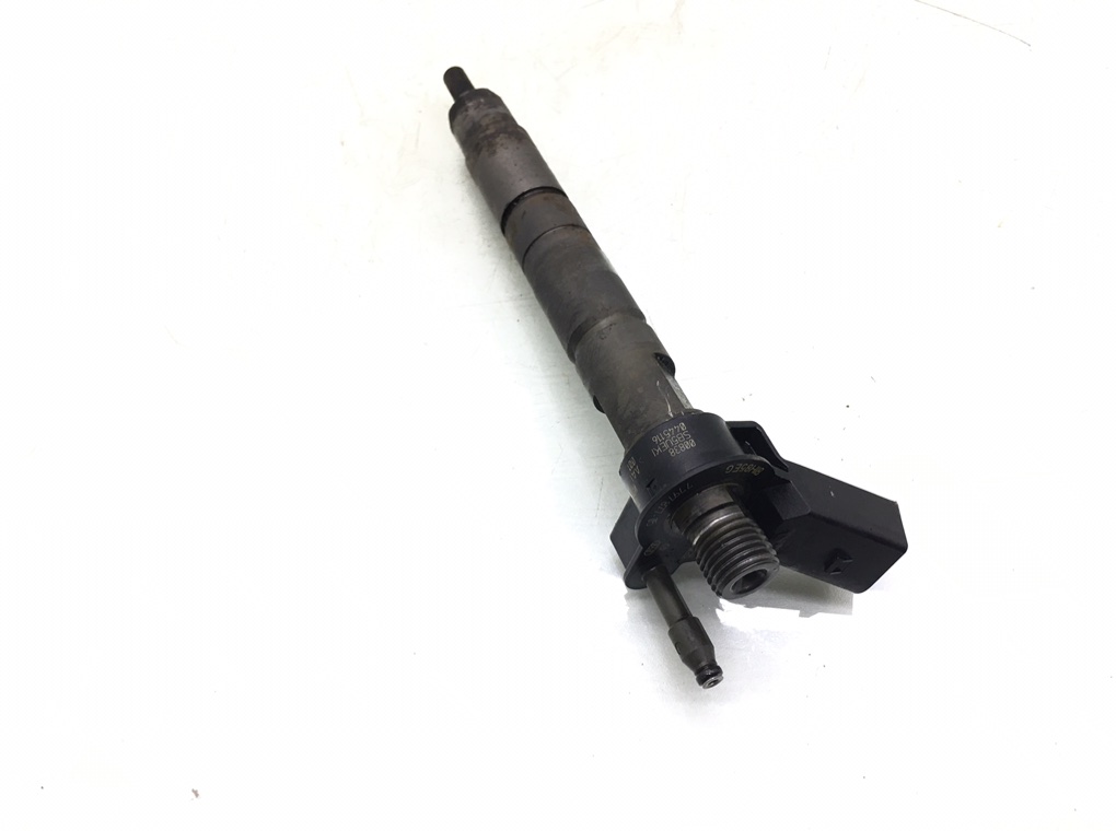 Форсунка бу для BMW X3 E83 2.0 TD, 2009 г. Форсунка бу для BMW X3 E83 2.0 TD, 2009 г.