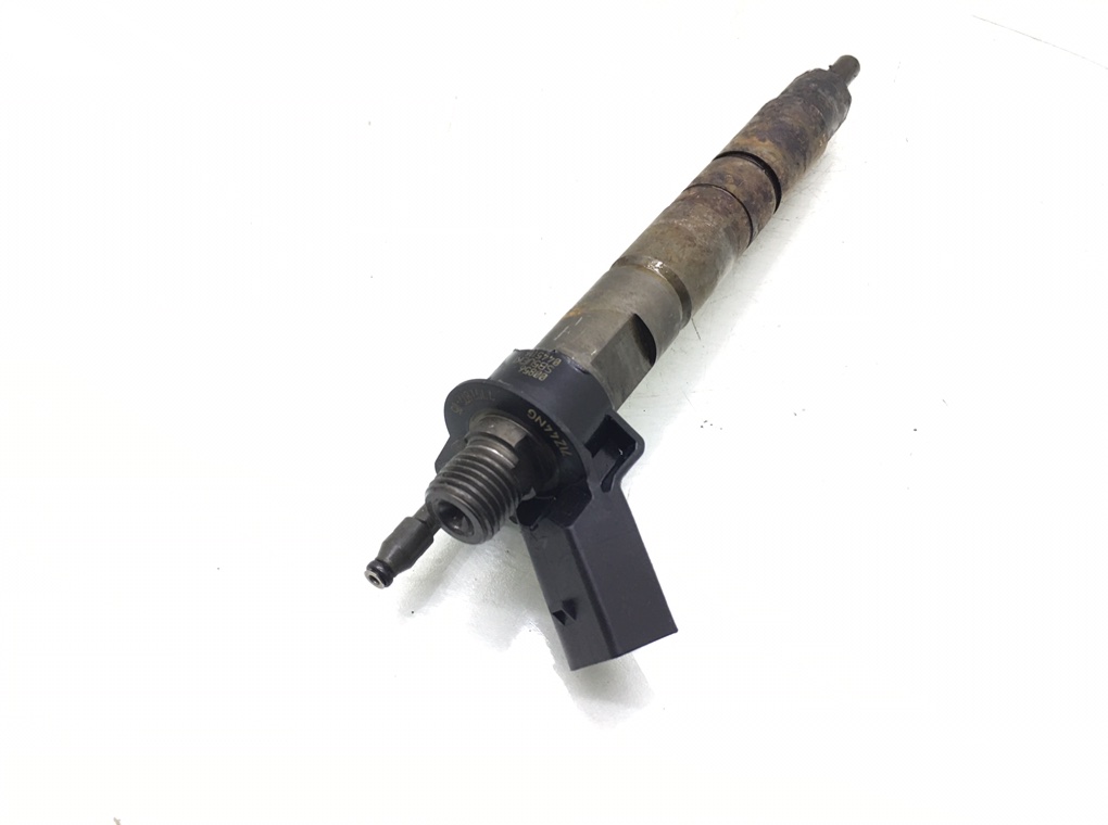 Форсунка бу для BMW X3 E83 2.0 TD, 2009 г. Форсунка бу для BMW X3 E83 2.0 TD, 2009 г.