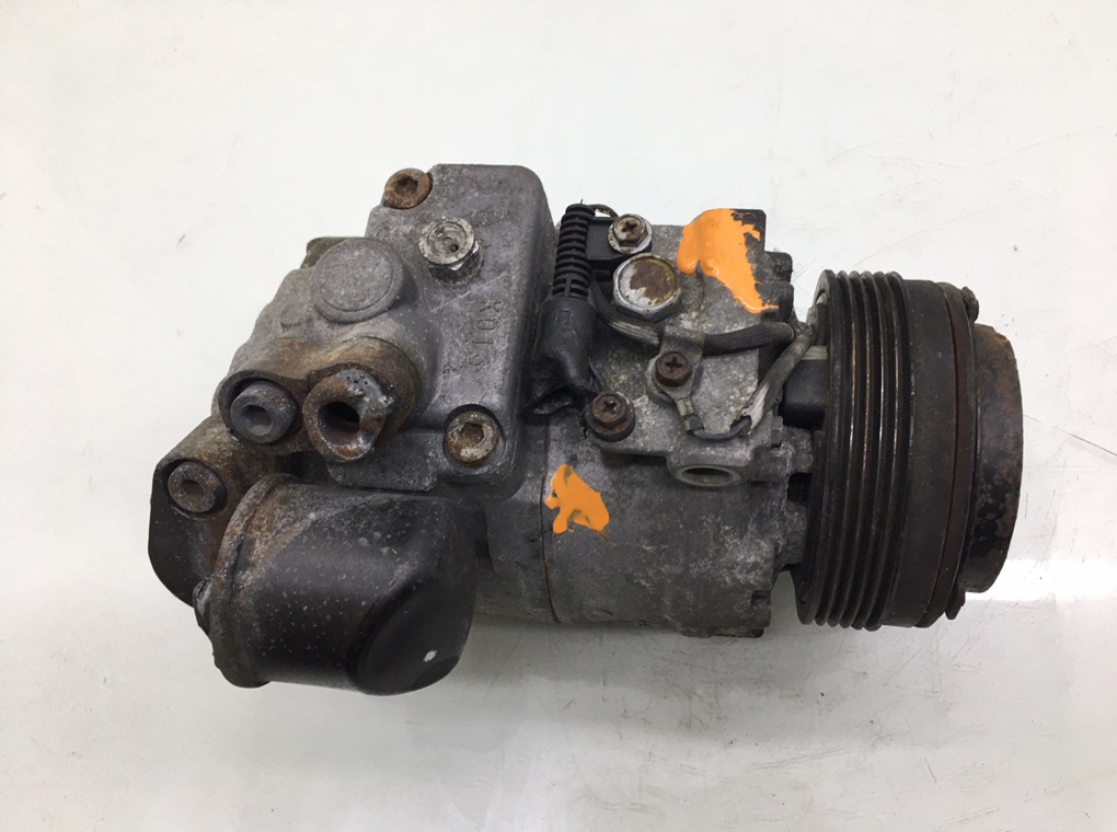 Компрессор кондиционера бу для BMW 3 E46 2.5 i,  2000 г.