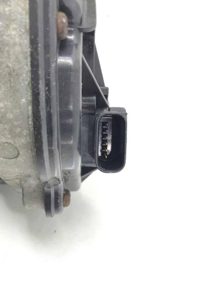 Заслонка дроссельная бу для Ford Focus 2 1.8 i, 2008 г. Заслонка дроссельная бу для Ford Focus 2 1.8 i, 2008 г.