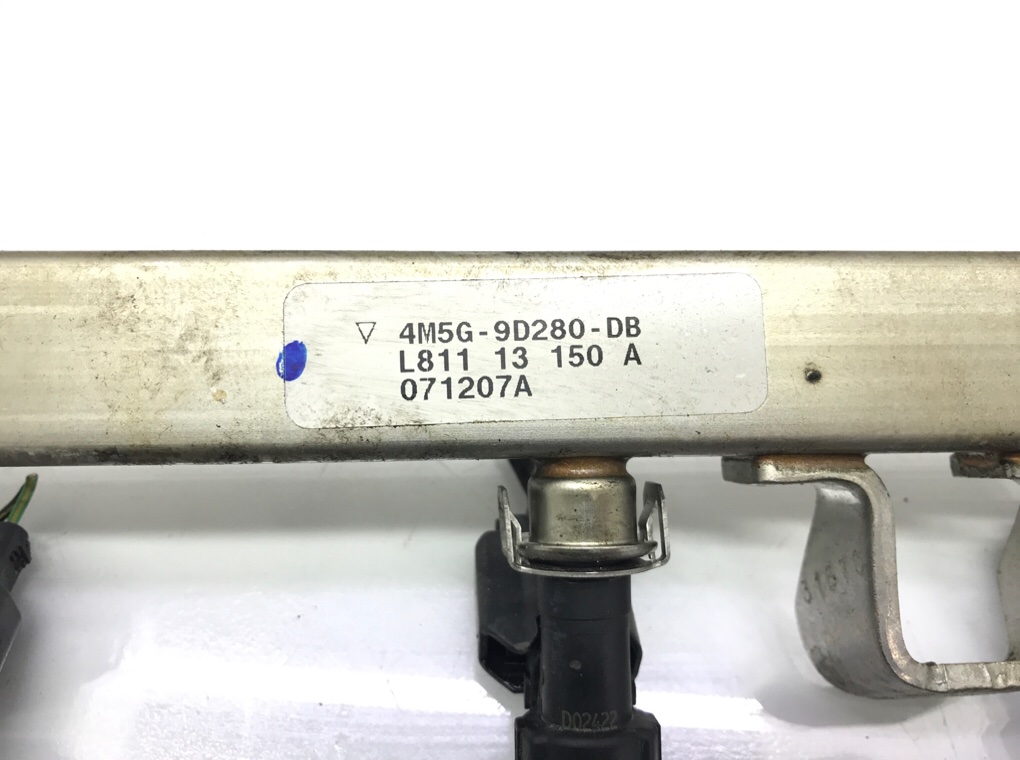 Топливная рампа бу для Ford Focus 2 1.8 i,  2008 г.