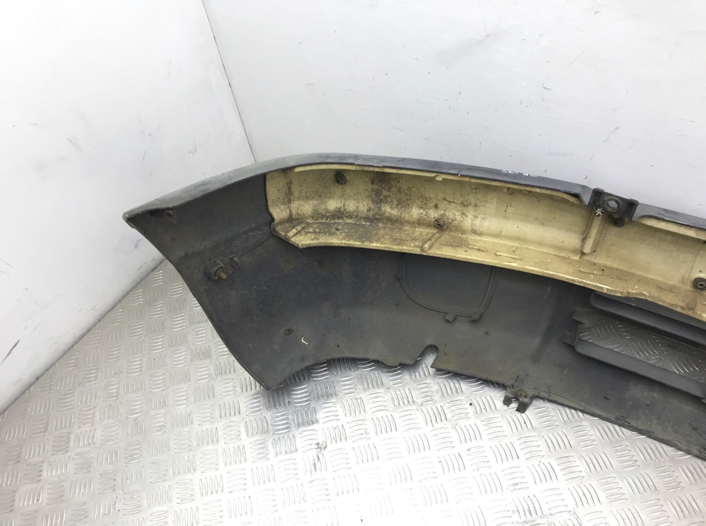 Бампер передний бу для Renault Master 2 2.2 DCi,  2003 г.