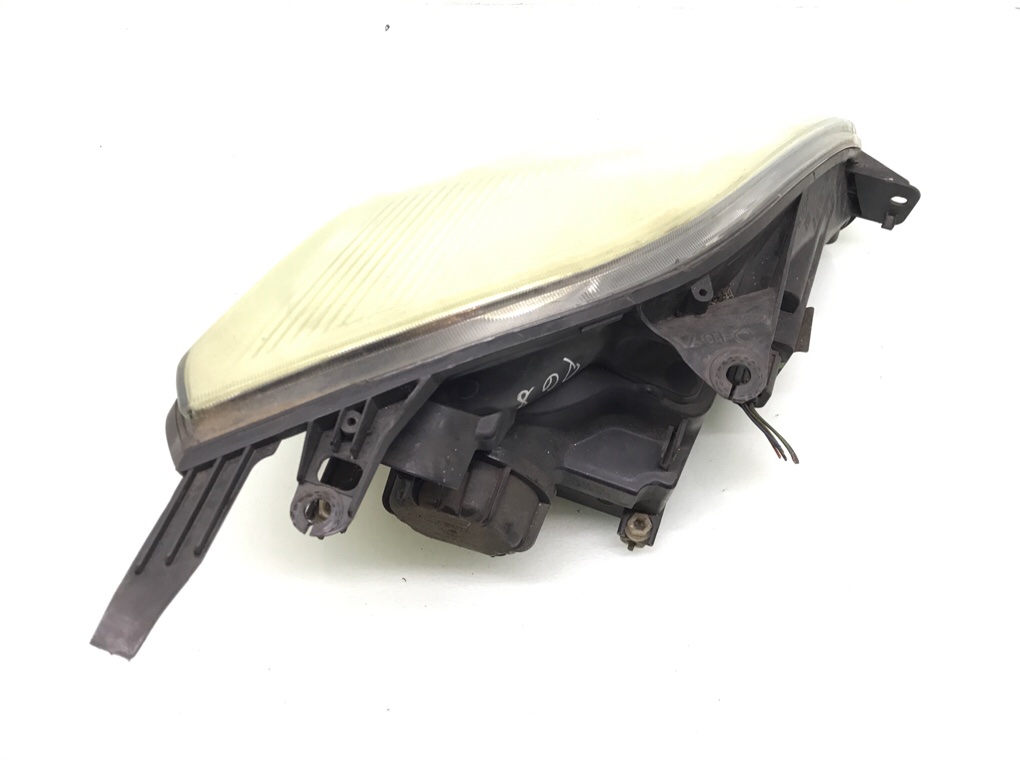 Фара левая бу для Ford Fiesta 5 1.4 i,  2003 г.