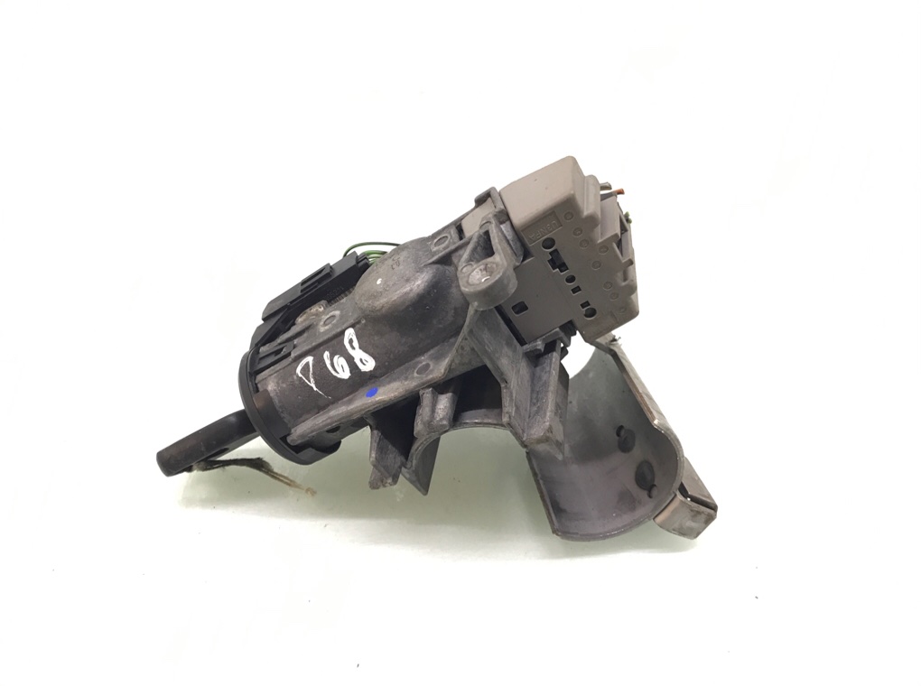 Замок зажигания бу для Ford Fiesta 5 1.4 i, 2003 г. Замок зажигания бу для Ford Fiesta 5 1.4 i, 2003 г.