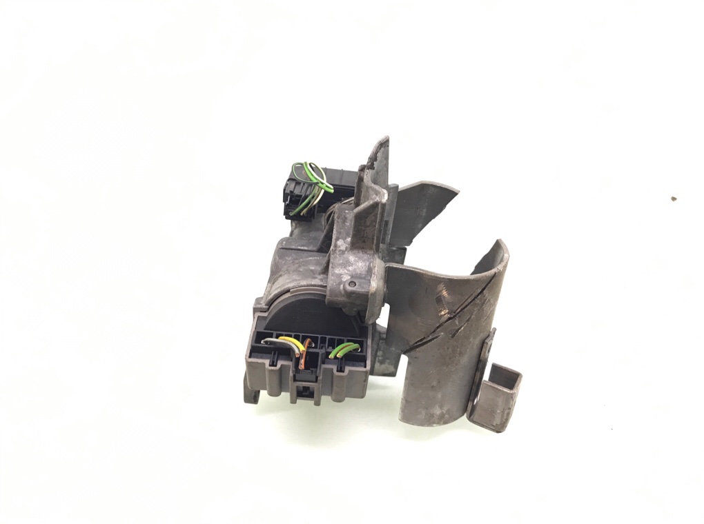 Замок зажигания бу для Ford Fiesta 5 1.4 i, 2003 г. Замок зажигания бу для Ford Fiesta 5 1.4 i, 2003 г.