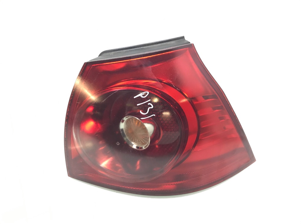 Фонарь задний правый бу для Volkswagen Golf 5 1.9 TDi, 2008 г.