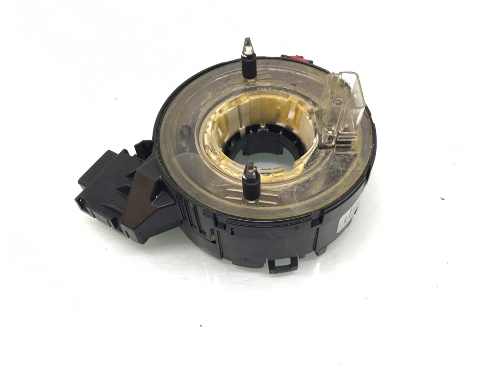 Шлейф руля бу для Volkswagen Golf Plus 1.9 TDi, 2006 г. Шлейф руля бу для Volkswagen Golf Plus 1.9 TDi, 2006 г.