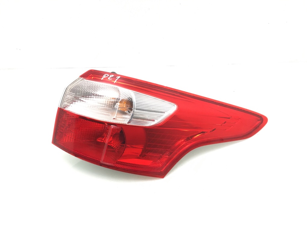 Фонарь задний правый бу для Ford Focus 3 1.6 TDCi, 2011 г.