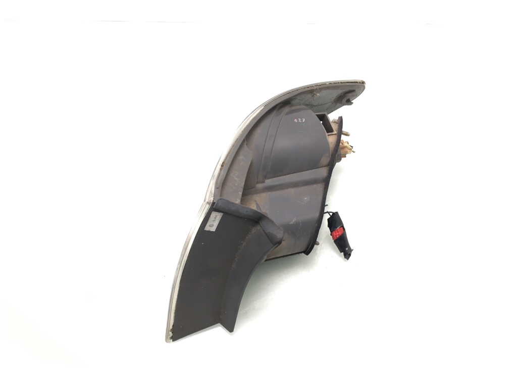 Фонарь задний левый бу для Mazda 6 1 1.8 i, 2005 г. Фонарь задний левый бу для Mazda 6 1 1.8 i, 2005 г.