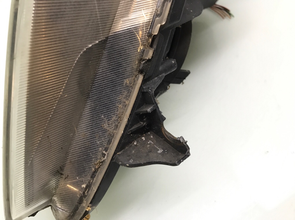 Фара правая бу для Suzuki Splash 1.2 i, 2009 г. Фара правая бу для Suzuki Splash 1.2 i, 2009 г.