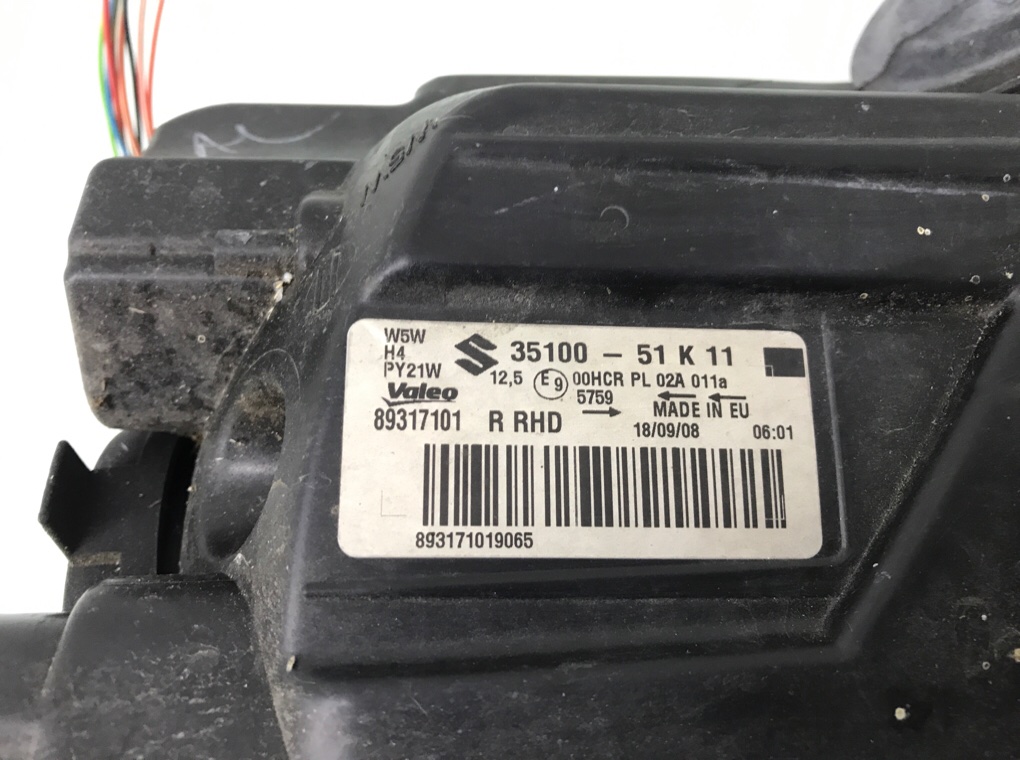 Фара правая бу для Suzuki Splash 1.2 i, 2009 г. Фара правая бу для Suzuki Splash 1.2 i, 2009 г.