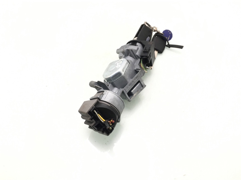 Замок зажигания бу для Ford Focus 2 1.8 TDCi,  2009 г.