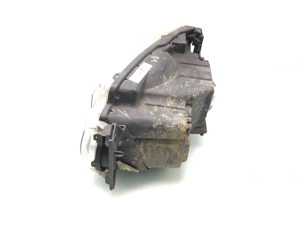 Фара правая бу для Land Rover Discovery 3 2.7 TD,  2007 г.