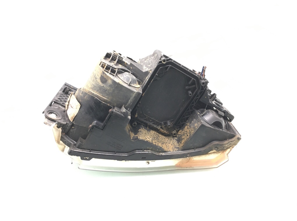 Фара правая бу для Land Rover Discovery 3 2.7 TD,  2007 г.