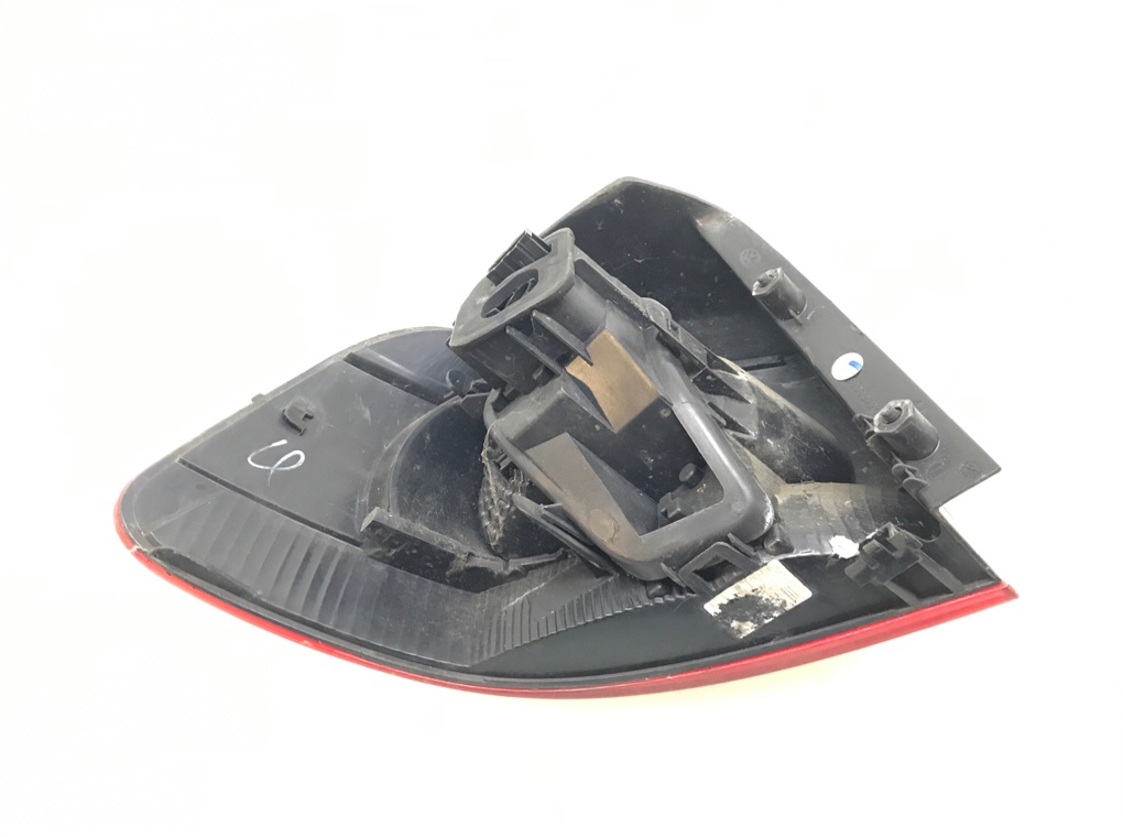 Фонарь задний правый бу для Volkswagen Golf 6 2.0 TDi, 2009 г. Фонарь задний правый бу для Volkswagen Golf 6 2.0 TDi, 2009 г.