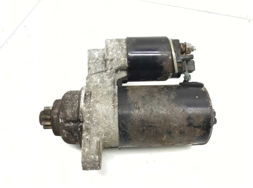 Стартер бу для Volkswagen Polo 4 1.2 i, 2002 г. Стартер бу для Volkswagen Polo 4 1.2 i, 2002 г.