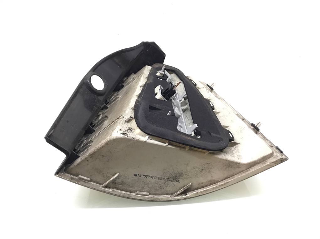 Фонарь задний левый бу для Opel Zafira B 1.9 CDTi, 2009 г. Фонарь задний левый бу для Opel Zafira B 1.9 CDTi, 2009 г.