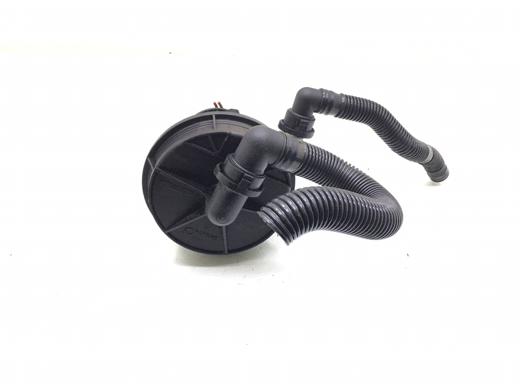 Насос воздушный бу для Audi A3 8P 1.6 i, 2005 г. Насос воздушный бу для Audi A3 8P 1.6 i, 2005 г.