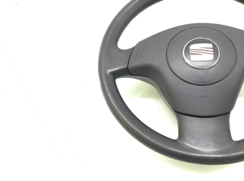 Руль бу для Seat Ibiza 3 1.4 i,  2004 г.