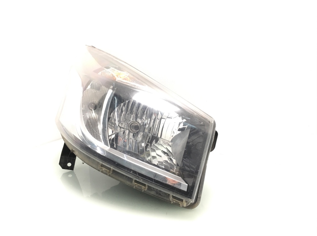 Фара правая бу для Renault Trafic 3 1.6 CDTi,  2016 г.