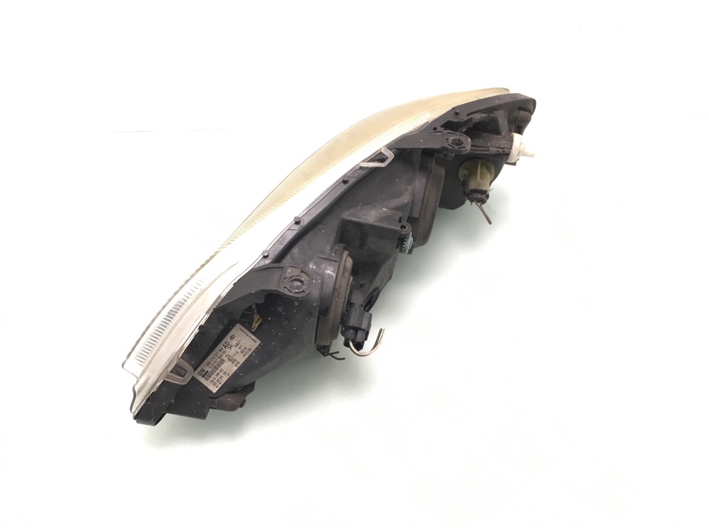 Фара правая бу для Opel Astra G 1.7 CDTi, 2005 г. Фара правая бу для Opel Astra G 1.7 CDTi, 2005 г.