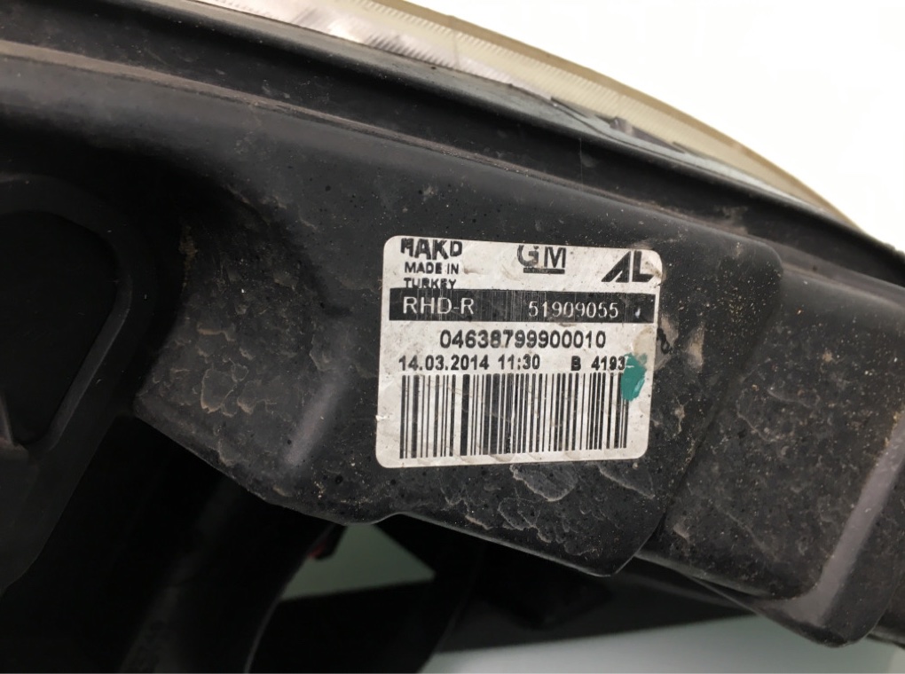 Фара правая бу для Opel Combo D 1.3 CDTI, 2014 г. Фара правая бу для Opel Combo D 1.3 CDTI, 2014 г.