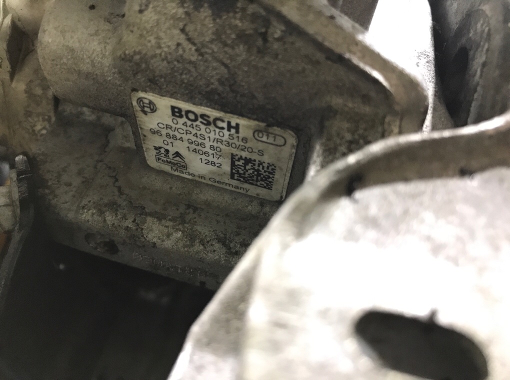 Двигатель (ДВС)  бу для Peugeot 308 T9 1.6 HDi,  2014 г.