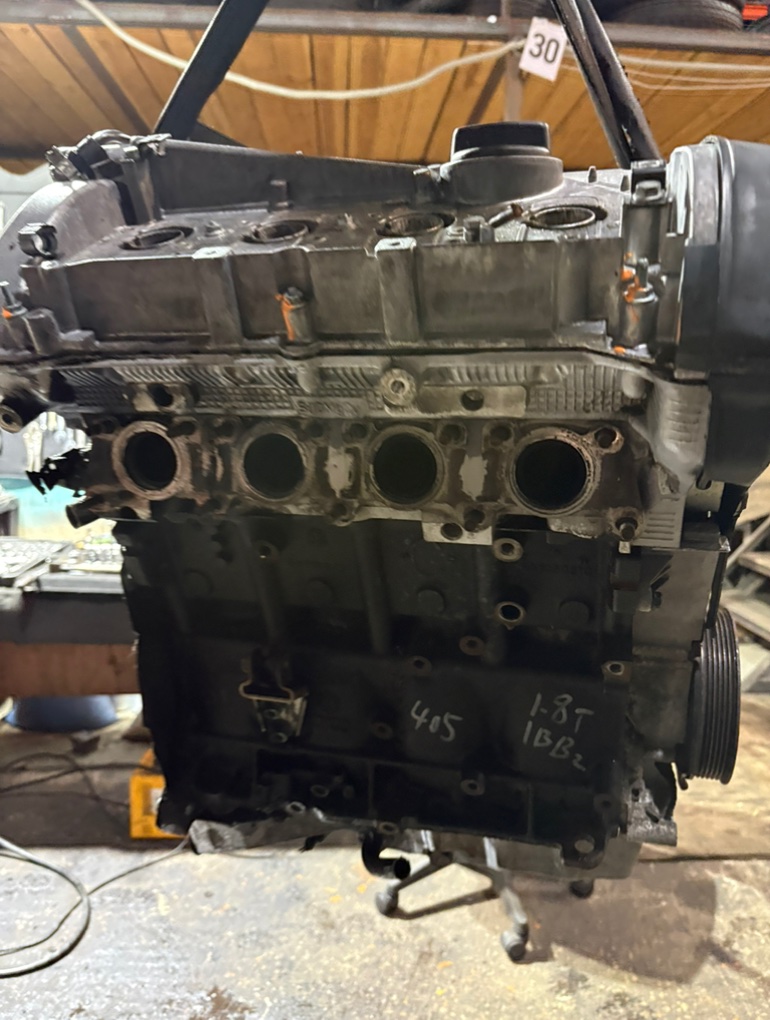 Двигатель (ДВС) бу для Volkswagen Golf 4 1.8 Ti, 2001 г. Двигатель (ДВС) бу для Volkswagen Golf 4 1.8 Ti, 2001 г.