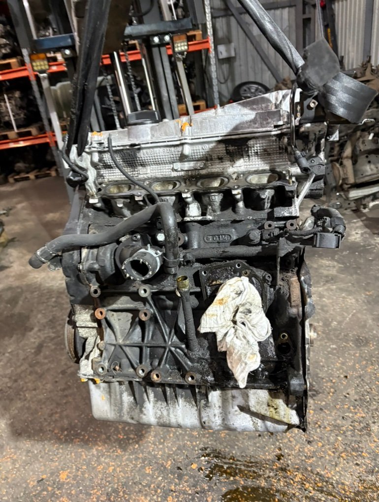 Двигатель (ДВС) бу для Volkswagen Golf 4 1.8 Ti, 2001 г. Двигатель (ДВС) бу для Volkswagen Golf 4 1.8 Ti, 2001 г.