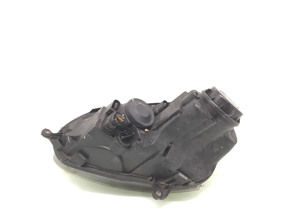 Фара правая бу для Volkswagen Golf 5 2.0 FSI, 2005 г. Фара правая бу для Volkswagen Golf 5 2.0 FSI, 2005 г.