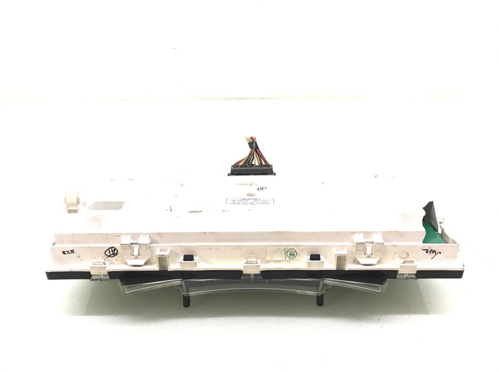 Щиток приборов (приборная панель) бу для Opel Agila B 1.0 i, 2009 г. Щиток приборов (приборная панель) бу для Opel Agila B 1.0 i, 2009 г.