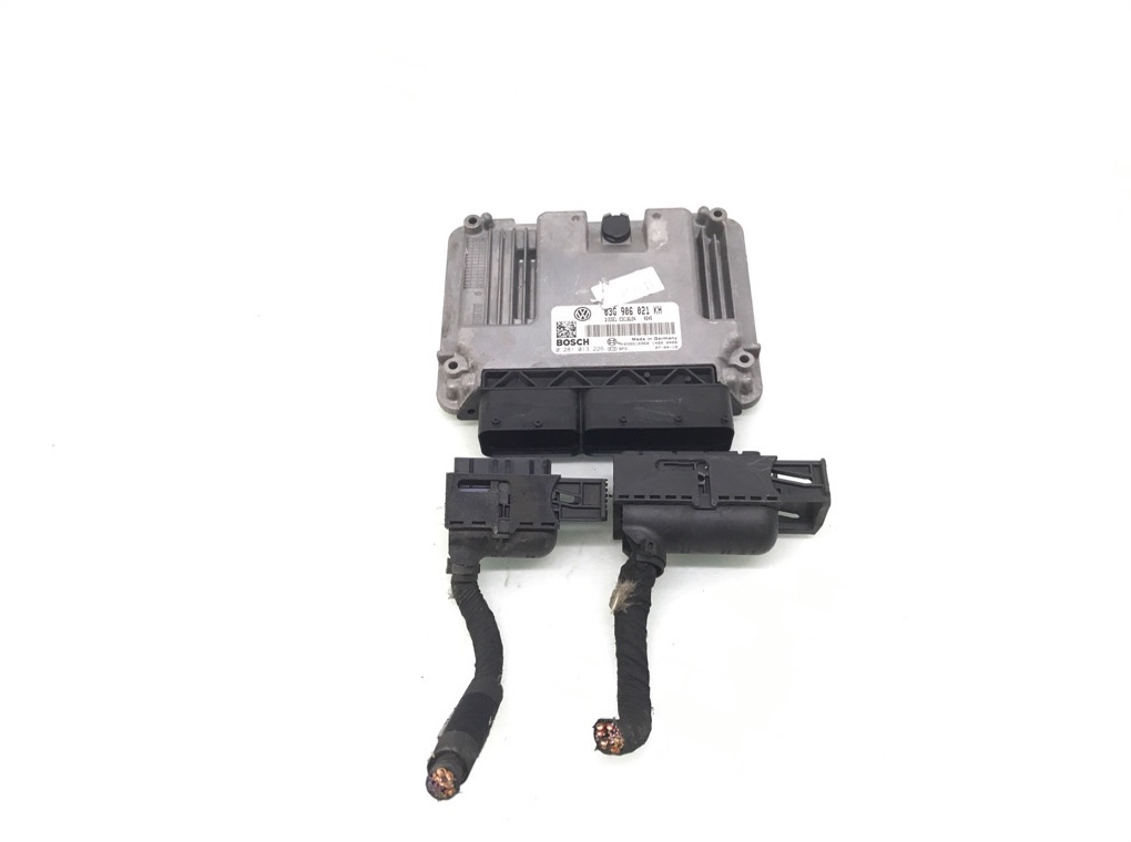 Блок управления двигателем бу для Volkswagen Golf 5 1.9 TDi, 2007 г.